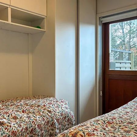 1 Bedroom Beautiful In Apartment Romo